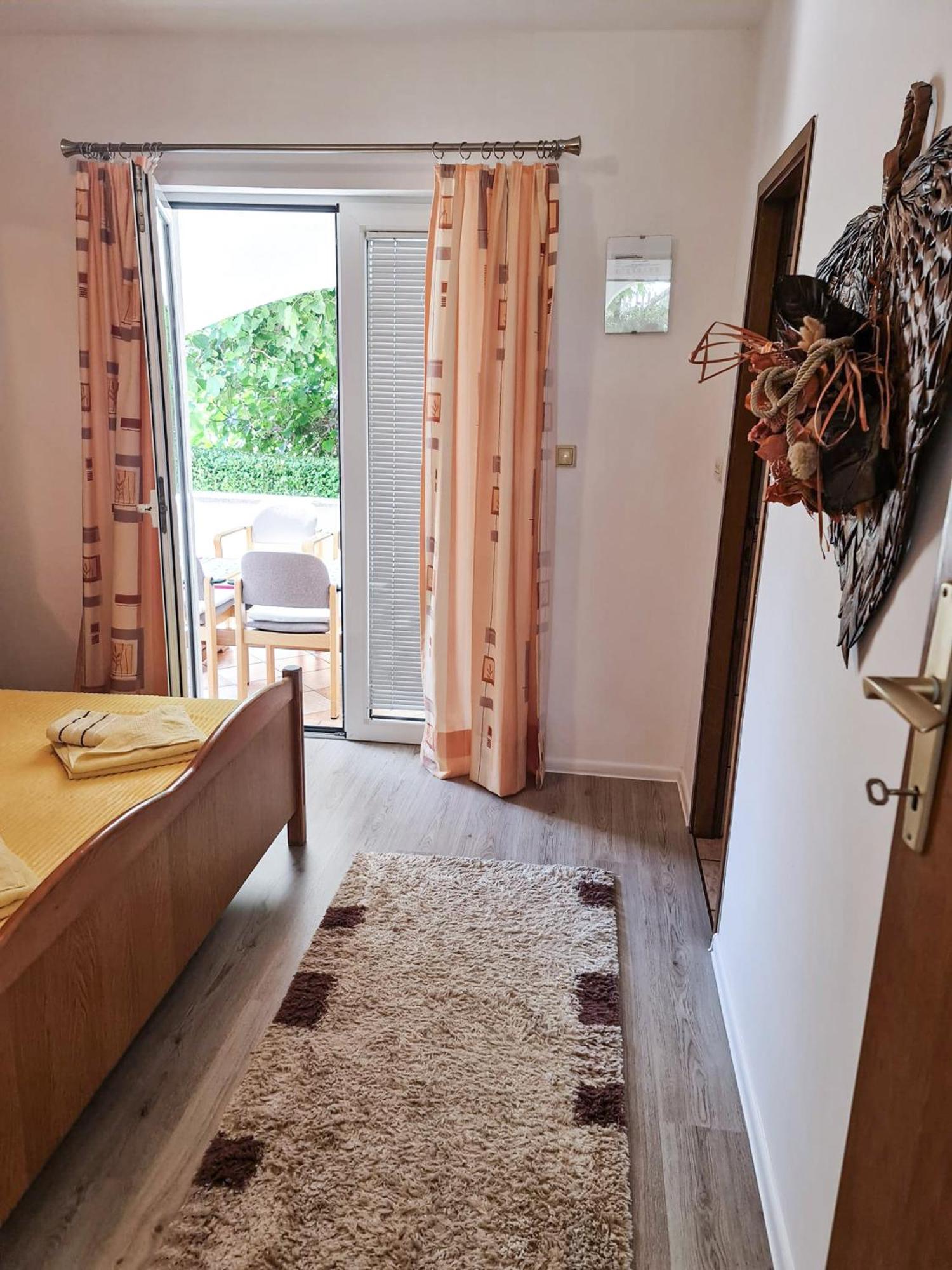 Apartments Benkovic Baska  Exterior photo